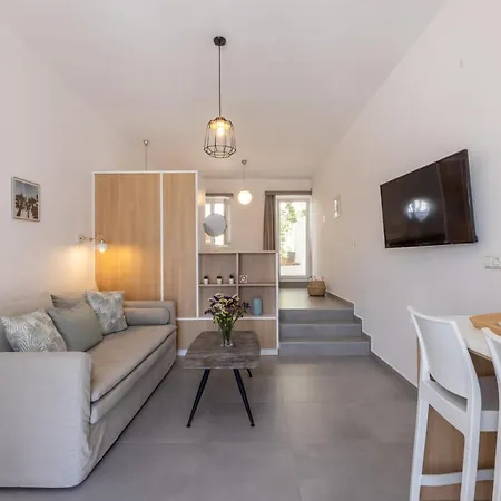 Olia Garden In Naxos Town Apartment Naxos City Exterior photo